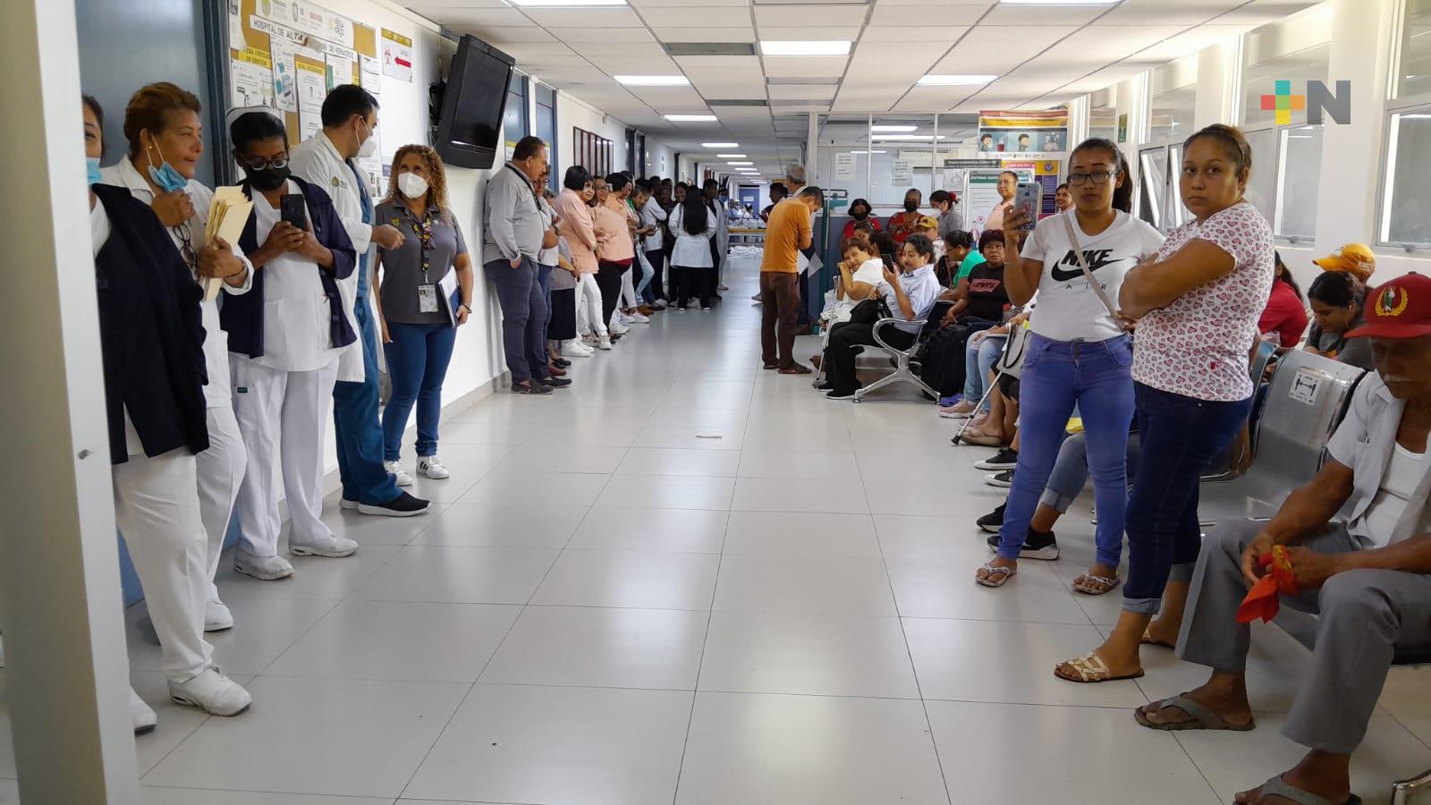 Realizan simulacro en instalaciones del Hospital Regional de Veracruz