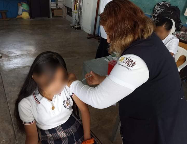 Vacunación contra VPH previene cáncer cervicouterino: Secretaría de Salud