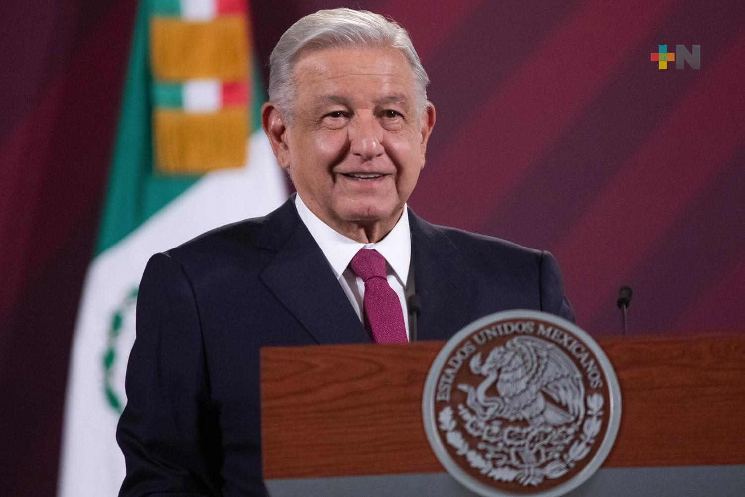 Gobierno de México pacifica al país con atención prioritaria a jóvenes: López Obrador