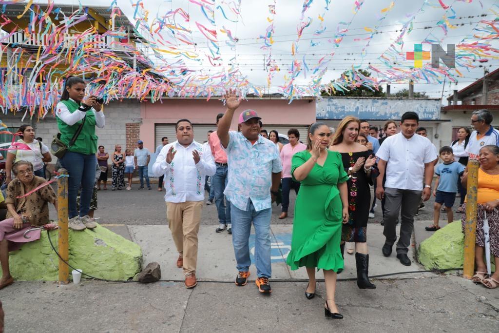 Asiste Eric Cisneros a fiestas de Paso del Macho en el marco de su 139 aniversario