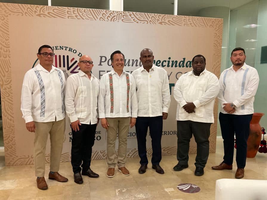 Gobernador Cuitláhuac García asiste al Encuentro Palenque, por una vecindad fraterna y con bienestar