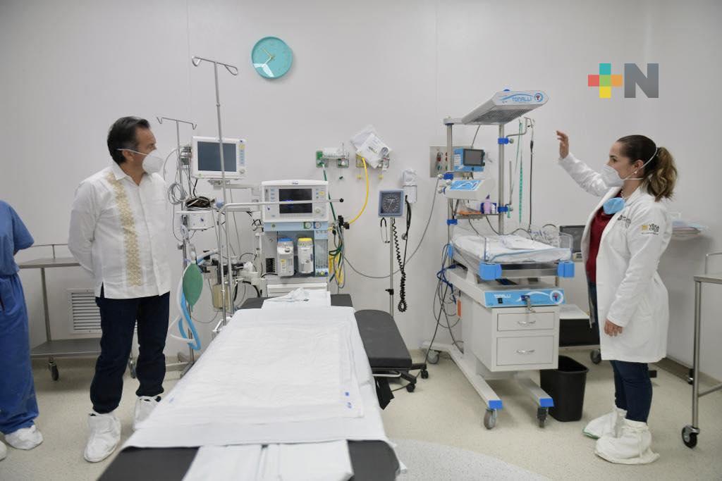 Con la 4T, se aplica histórica inversión en el Hospital de Catemaco