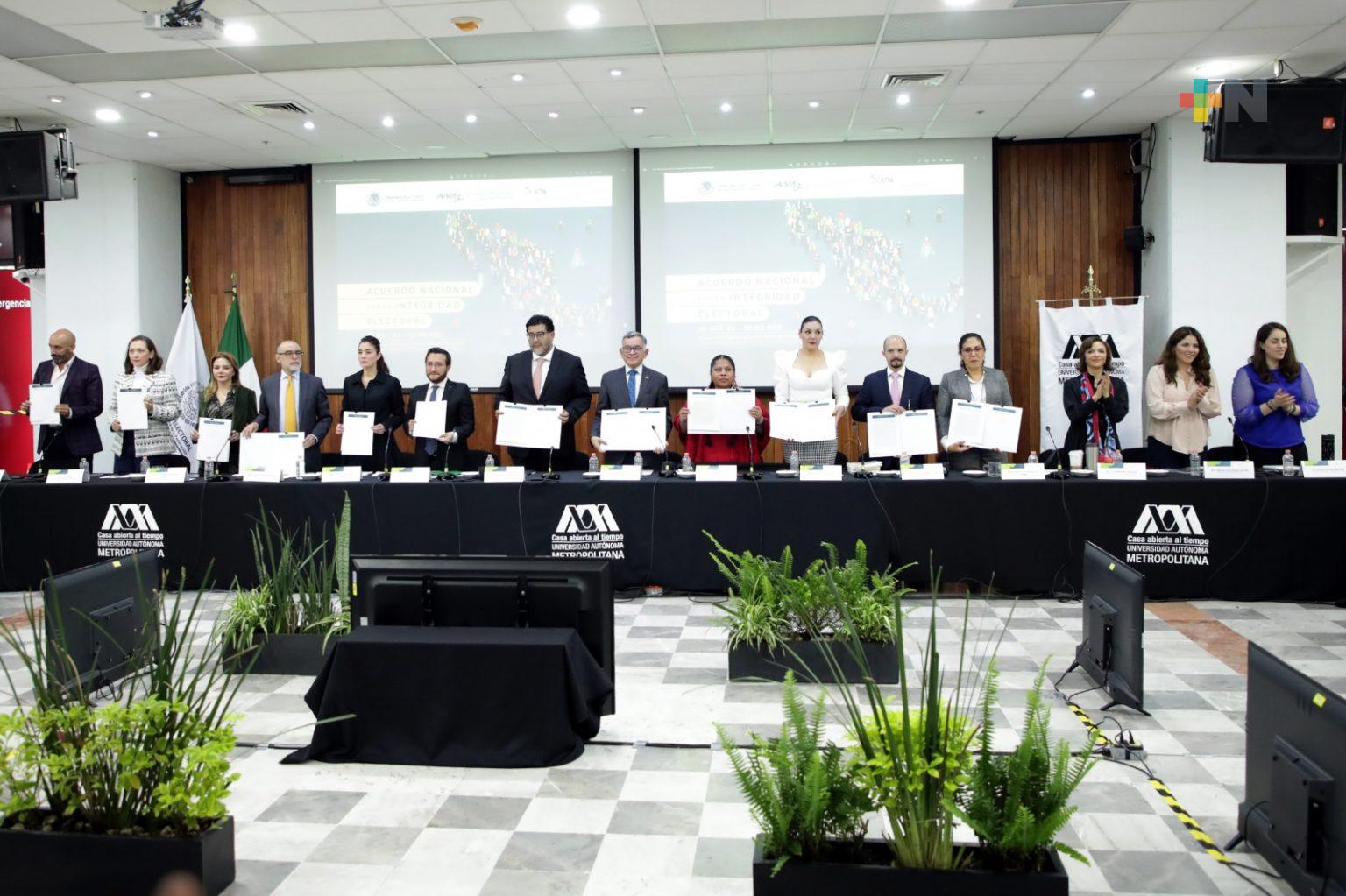 Participan consejeras y consejeros del INE en esfuerzo de organizaciones y la academia para lograr elecciones íntegras