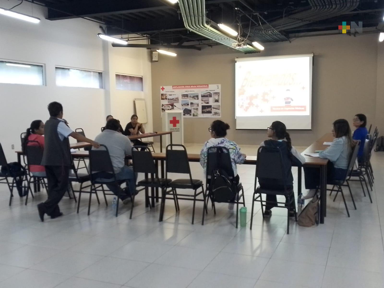 Cruz Roja de zona Veracruz – Boca del Río impartió curso de primeros auxilios a ciudadanía