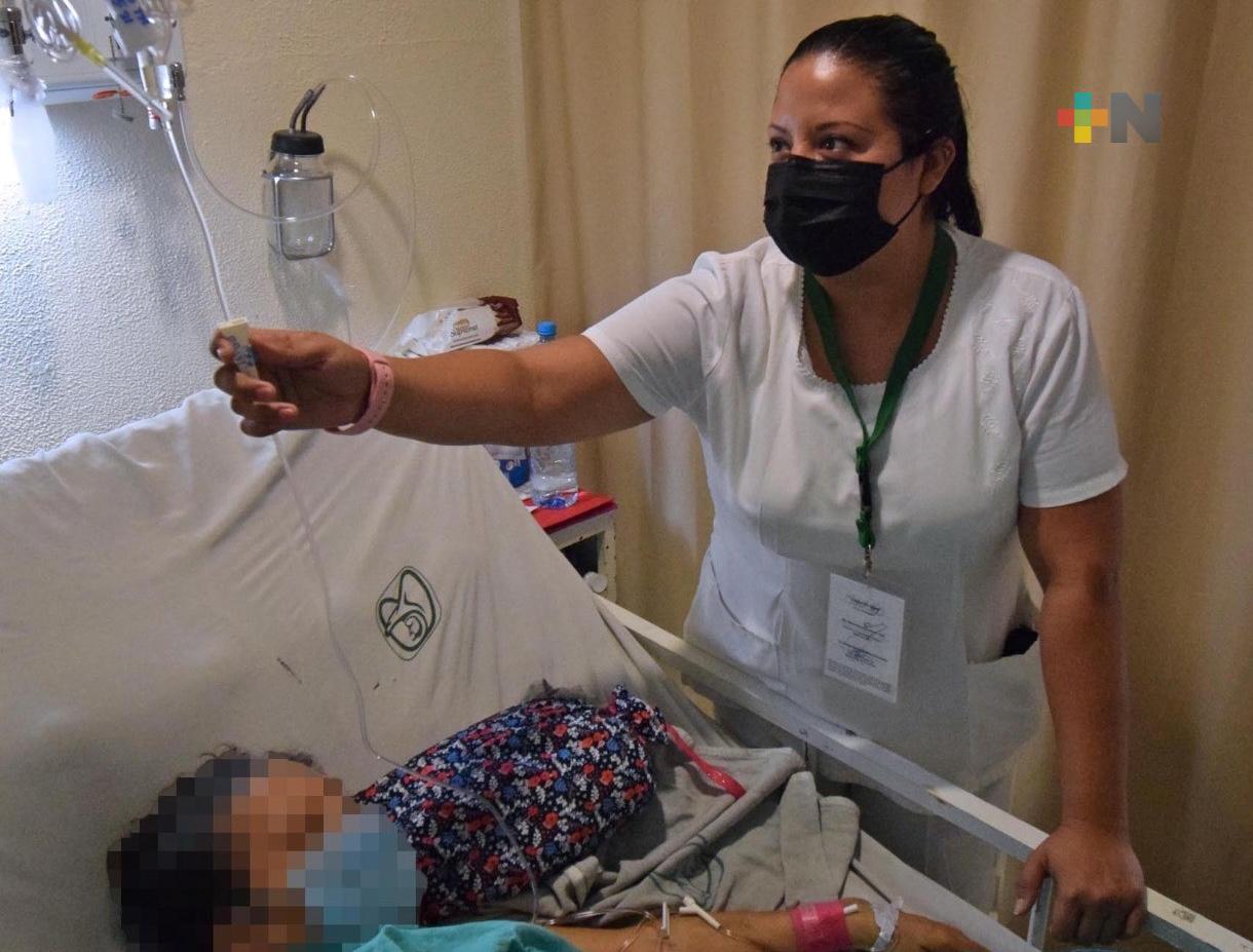 Orienta IMSS Veracruz Norte sobre cuidados paliativos hacia adultos mayores