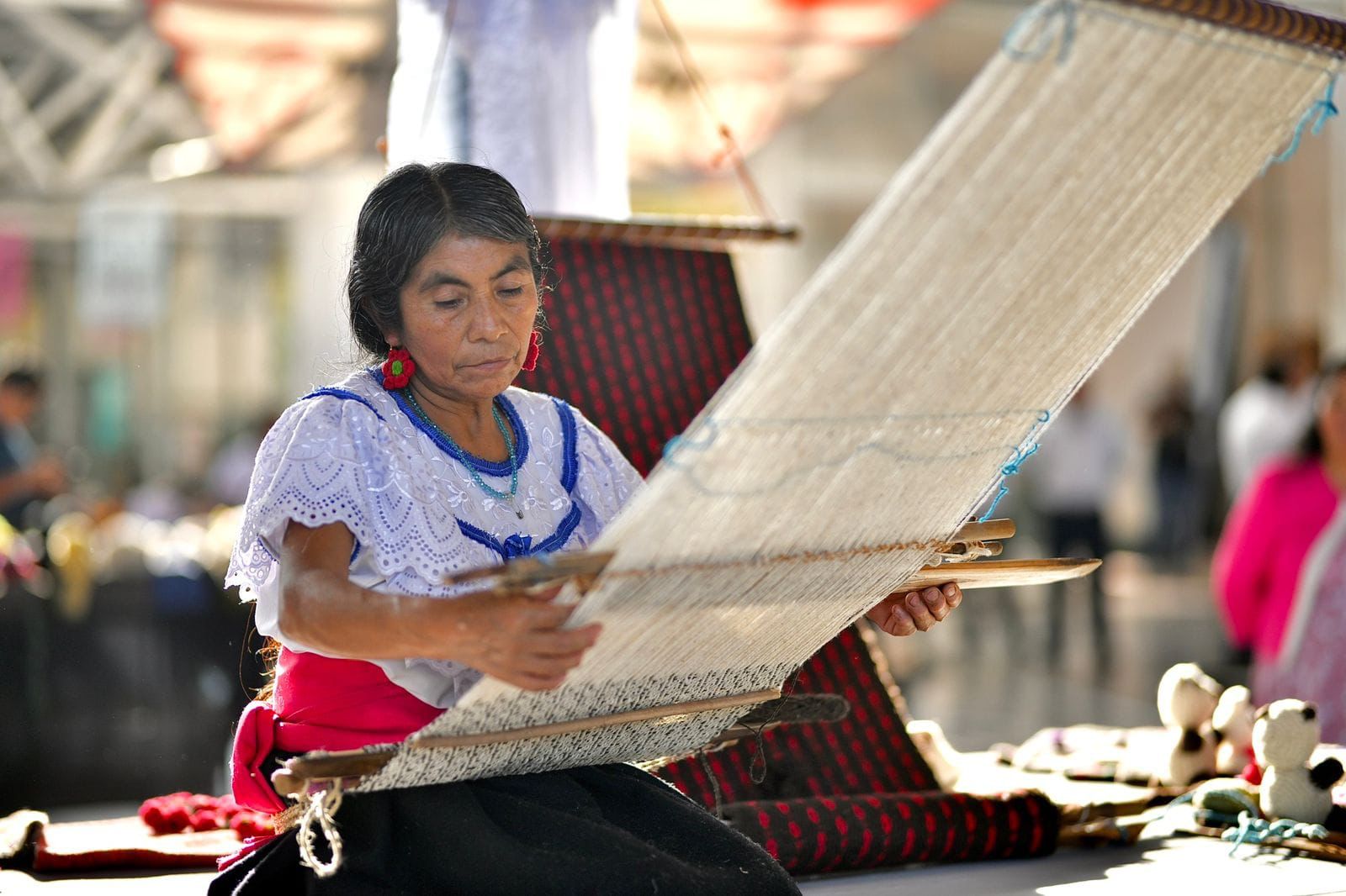¡Último día para visitar la Cumbre Nahua! Conoce y adquiere productos de Soledad Atzompa