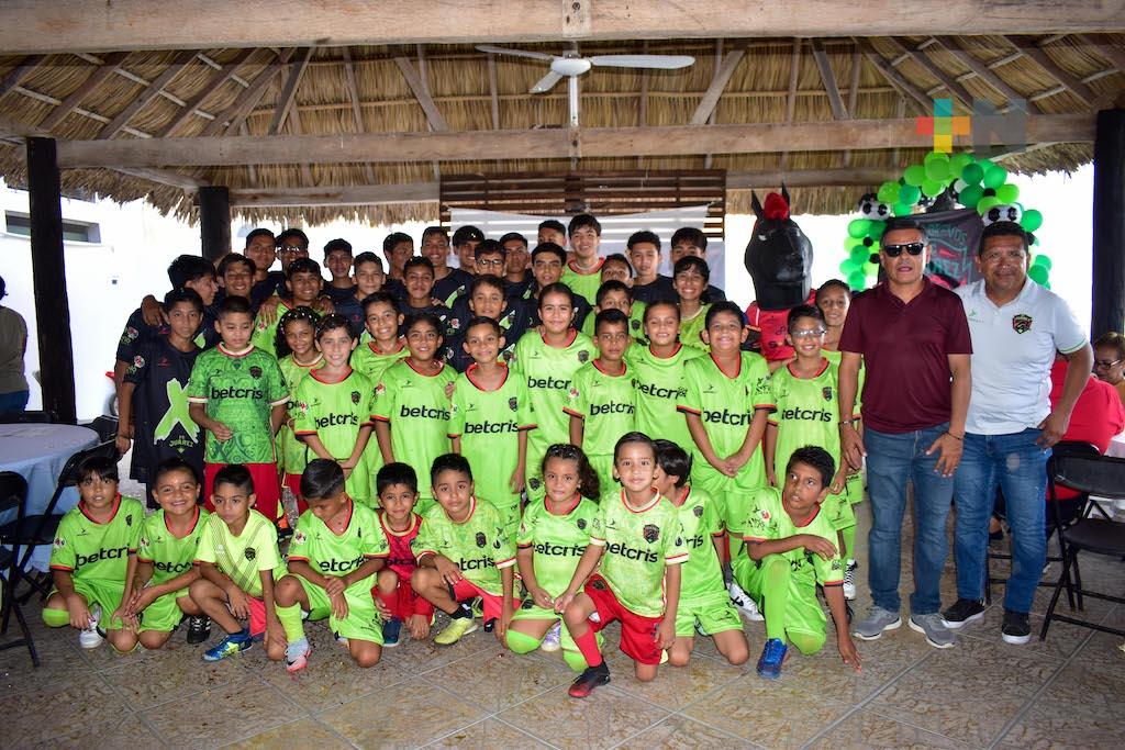 Dos jugadores de Cefor FC Juárez Veracruz se probarán en fuerzas básicas