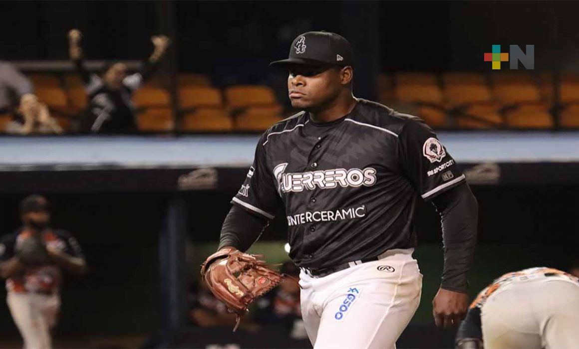 Elvin Liriano reforzará al bullpen de El Águila de Veracruz