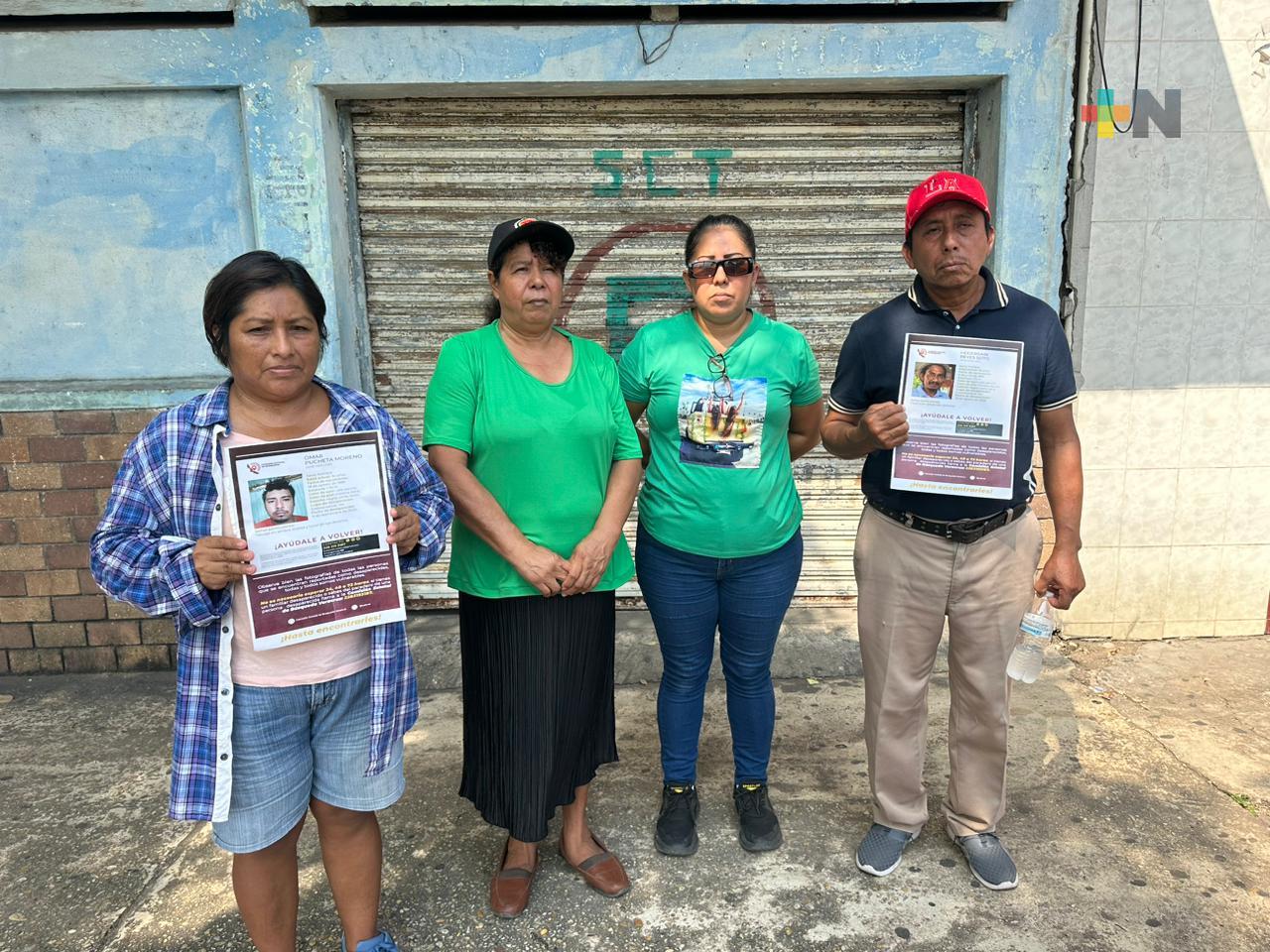 Familias de Coatza intentan localizar a dos jóvenes desaparecidos hace menos de dos meses