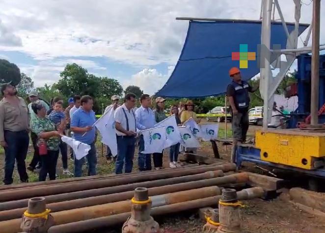 Inician perforación de pozo profundo en la comunidad de Maguey