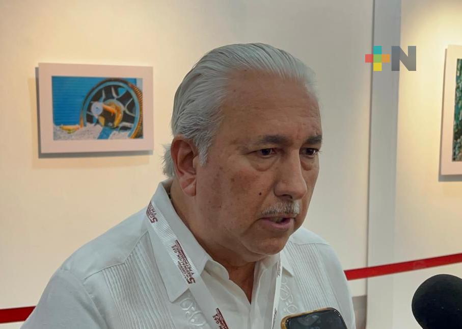 Empresarios piden que reducción de jornada de trabajo se realice gradualmente