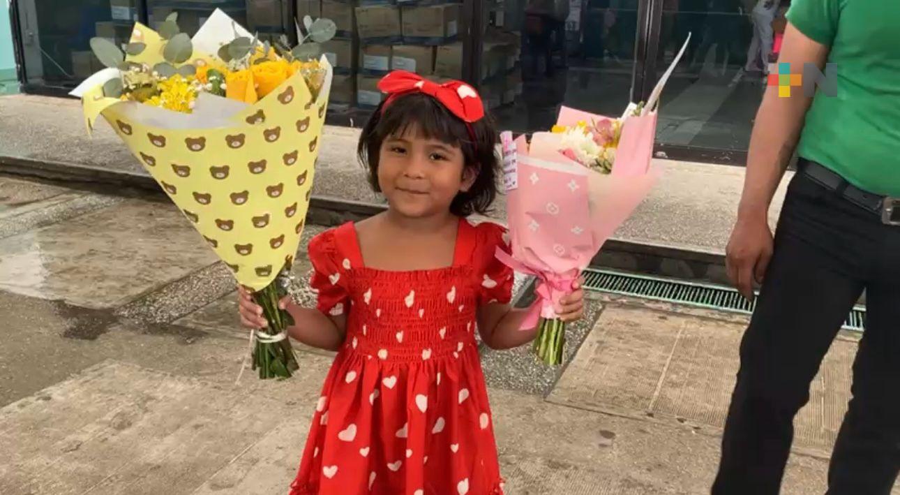 Celebran la recuperación de niña con cáncer después de 120 quimioterapias