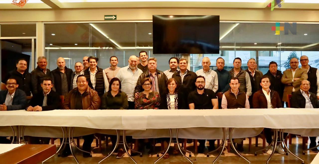 Se reúne Rocío Nahle con empresarios e industriales de Córdoba