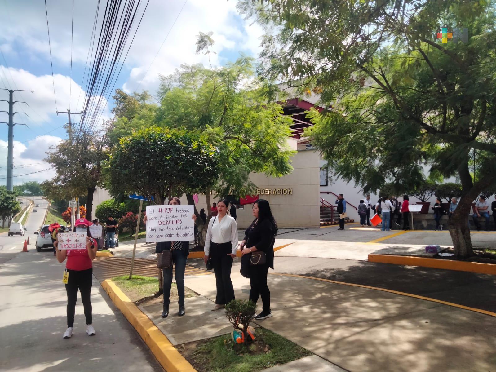 Trabajadores del Poder Judicial de Xalapa se suman al paro nacional