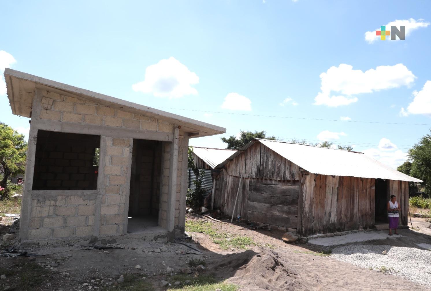 Atiende Sedesol a 160 familias del Papaloapan, mejorarán sus viviendas