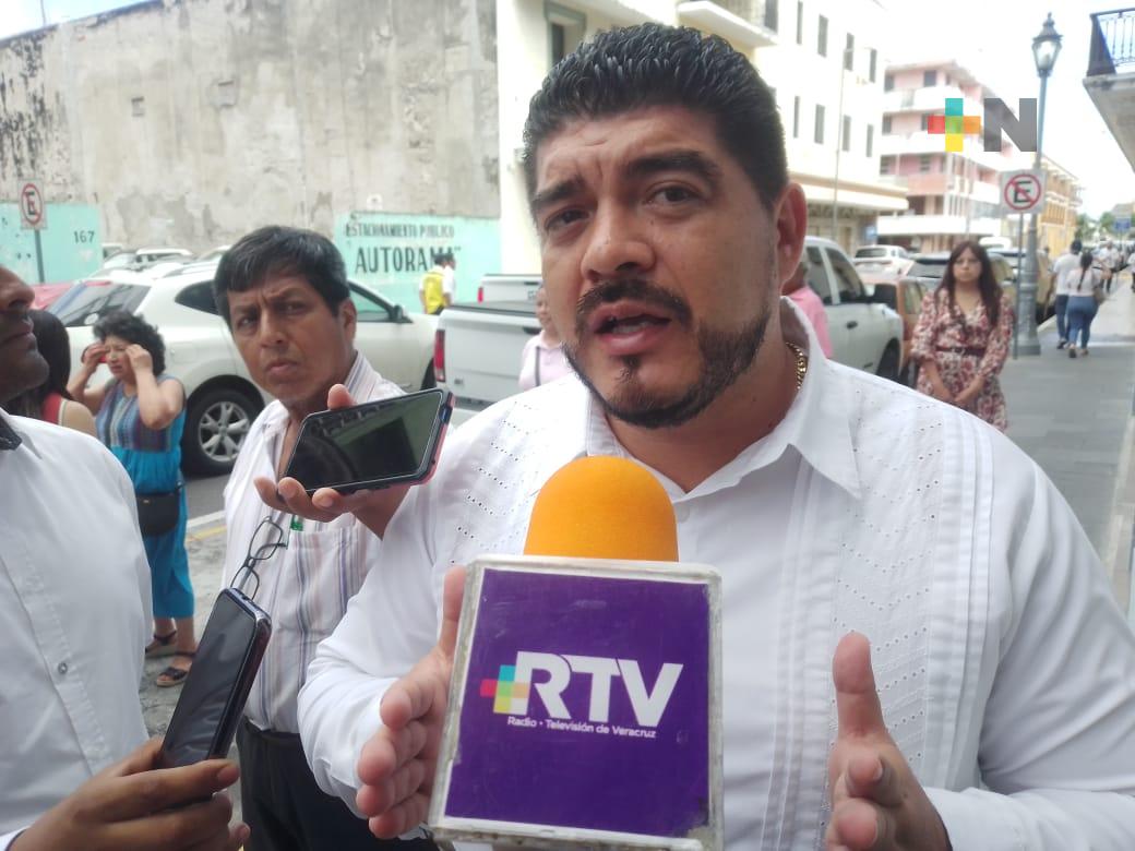 No se va a permitir que jóvenes consuman sustancias tóxicas dentro de escuelas