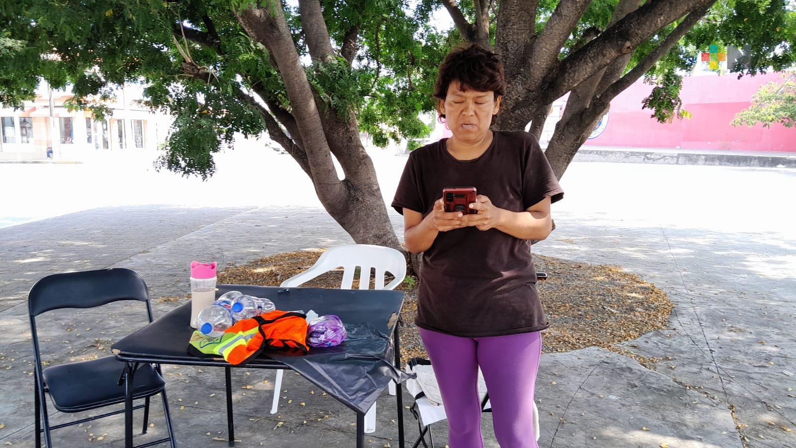 Restringen a ciudadana acercarse a domicilio de su madre en Boca del Río