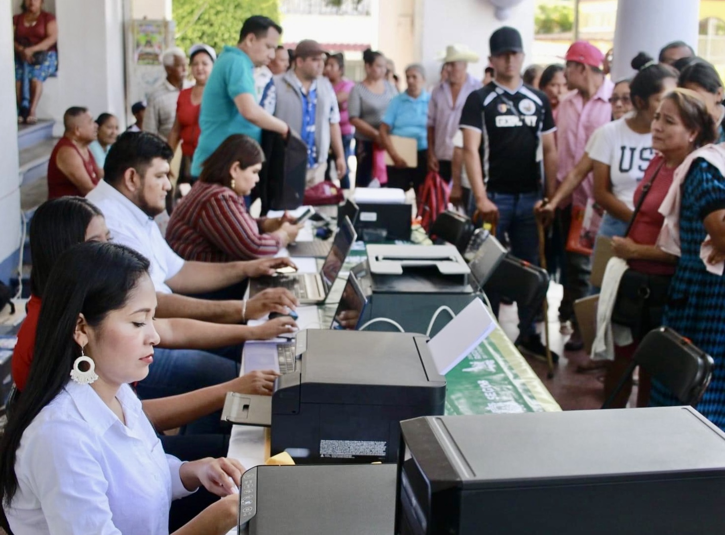 Más de 6 mil 700 servicios registrales gratuitos se brindaron en la Cumbre Olmeca