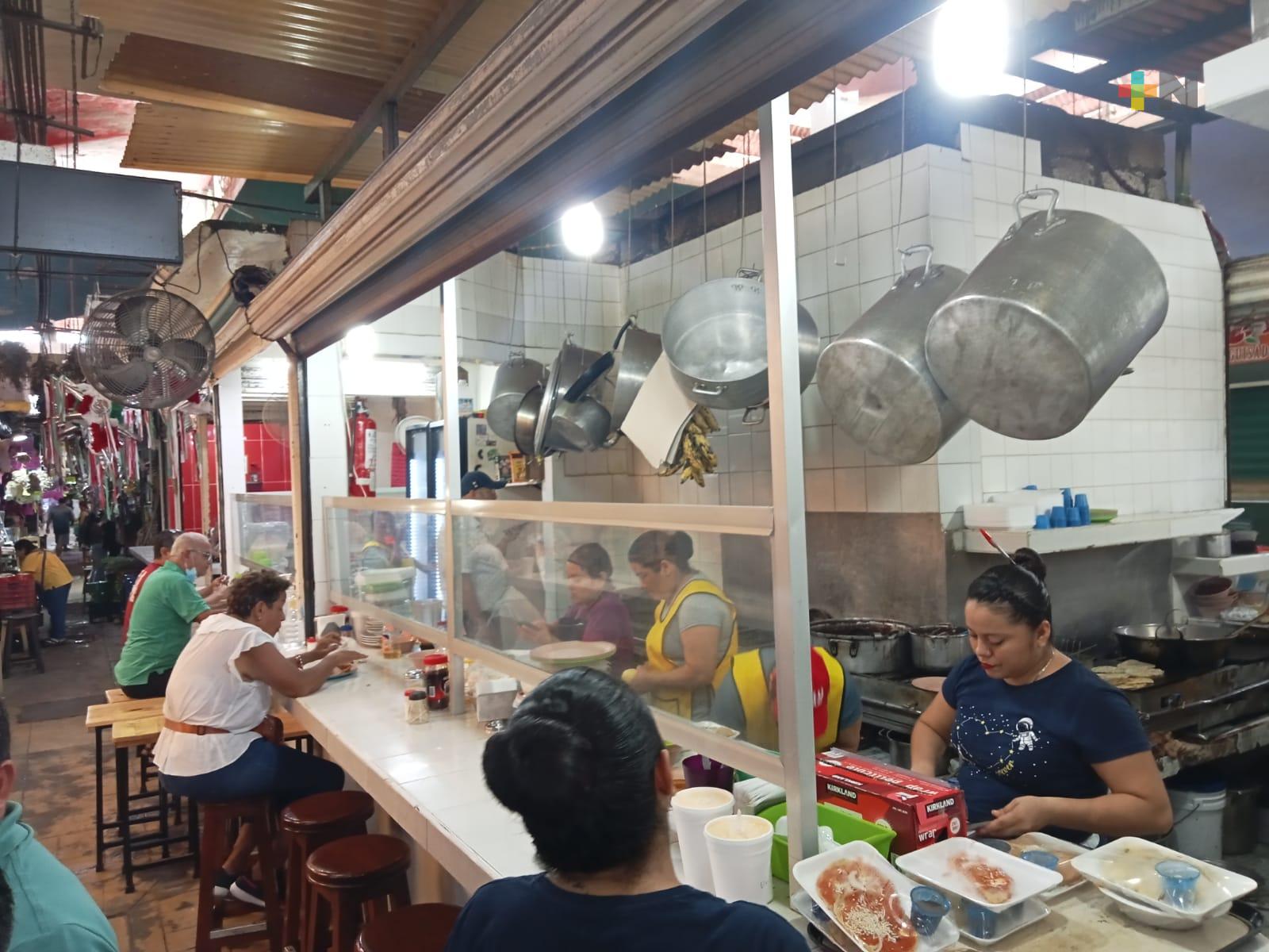 Bajas ventas en mercado Hidalgo de Veracruz