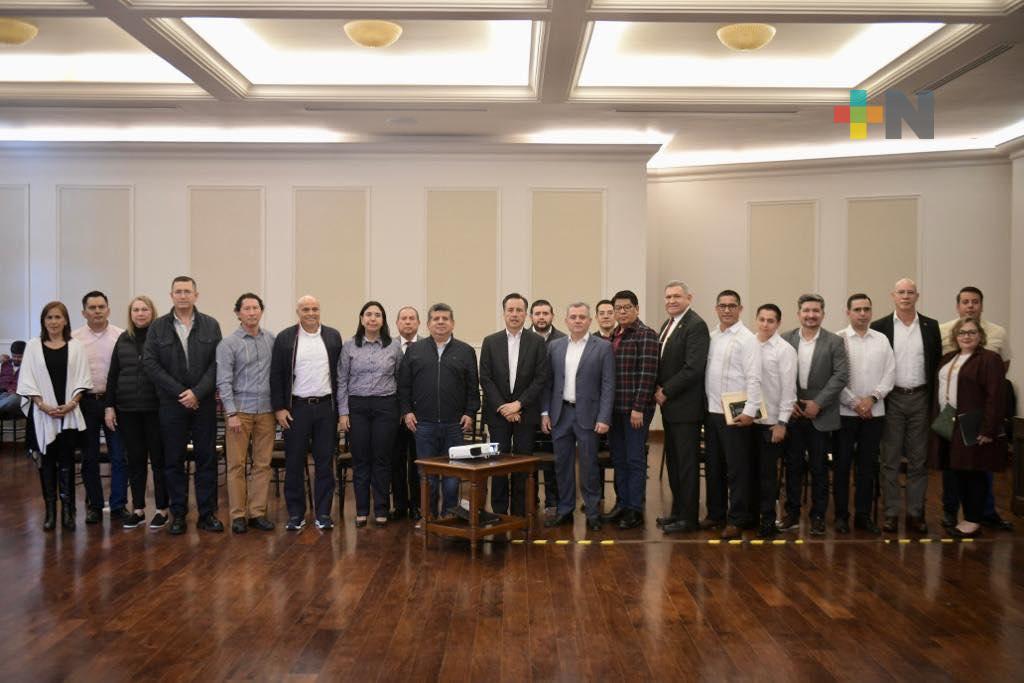 Gobernador Cuitláhuac García alista su quinto informe de labores