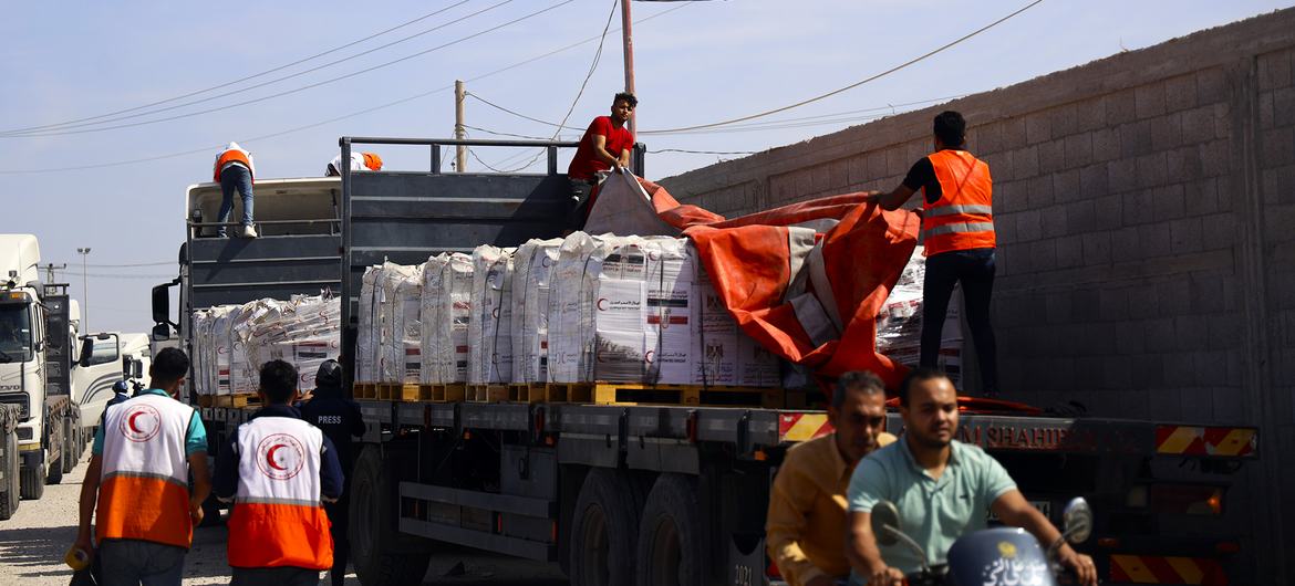 ONU confirma la entrada de más ayuda humanitaria a Gaza en el segundo día de tregua