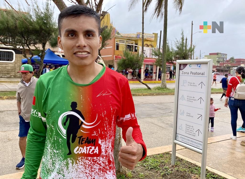 El oaxaqueño Cornelio López ganó el Medio Maratón Olmeca en Coatzacoalcos