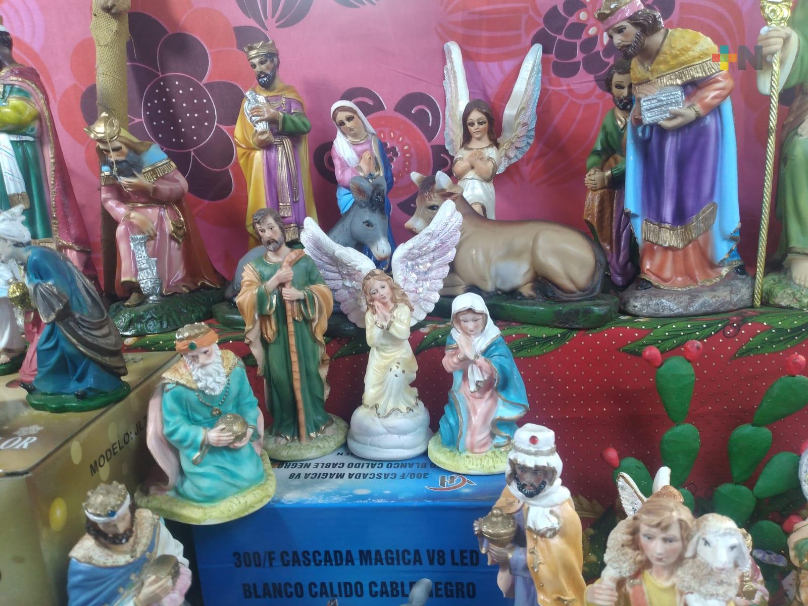 Incrementan en un 50% precios de nacimientos navideños