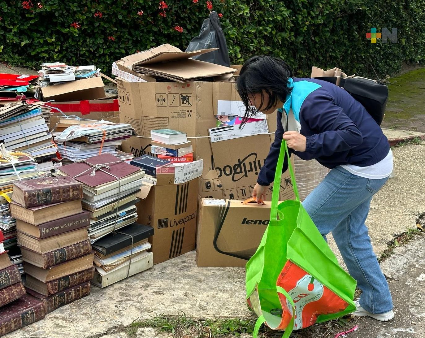 Guías de México y Quetzalli realizan «Papelotón», evento que promueve el reciclaje