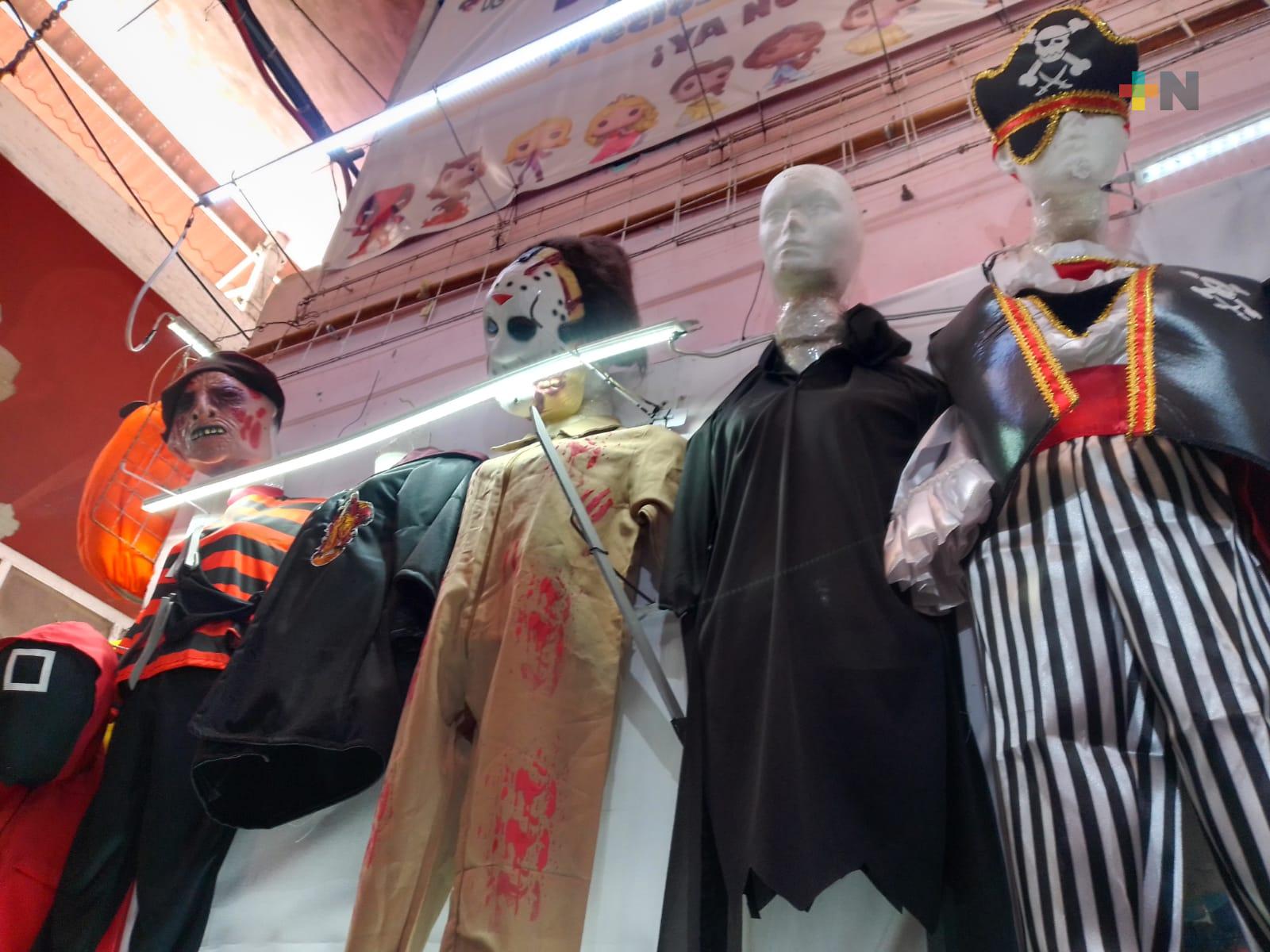 Aumentaron ventas en Veracruz puerto por Día de Muertos: comerciantes esperan otras festividades