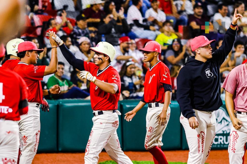 El Águila vence por 2-1 a Diablos Rojos, en el Beto Ávila