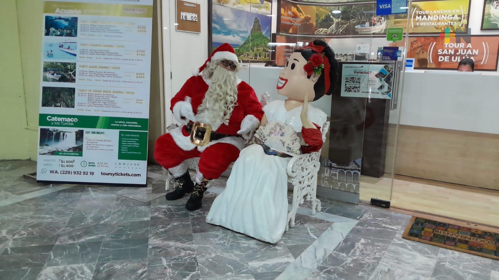 Santa Claus visitó el Aquarium del Puerto de Veracruz
