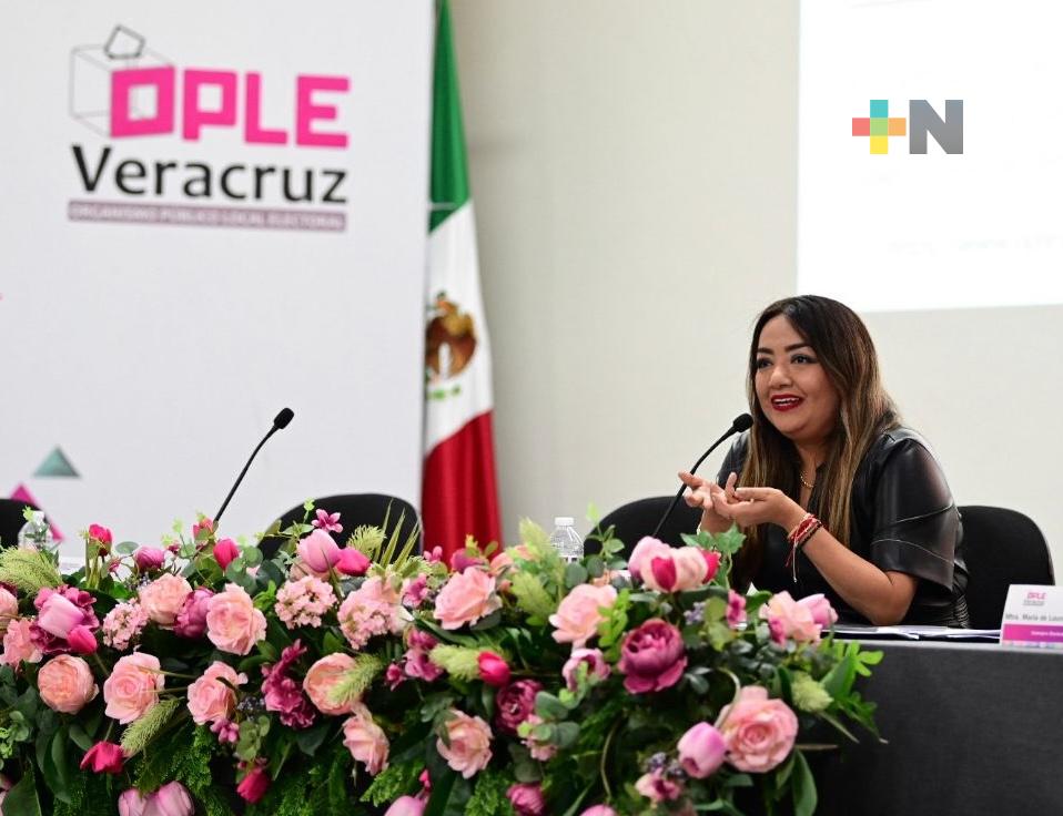 Capacita OPLE Veracruz a periodistas sobre la Violencia Política en razón de Género
