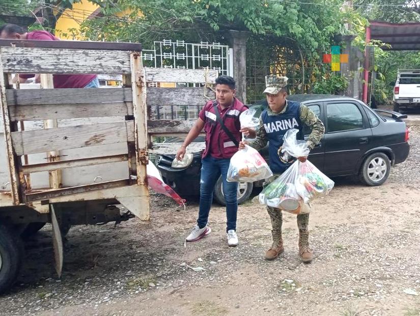 Séptima zona naval brinda apoyo y auxilia a damnificados en Agua Dulce