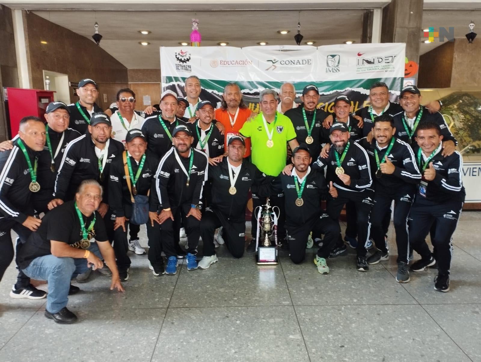 INDET Veracruz se consagró campeón en futbol master de Juegos Nacionales de los Trabajadores