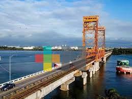 Definen empresas que rehabilitarán el puente Coatzacoalcos I