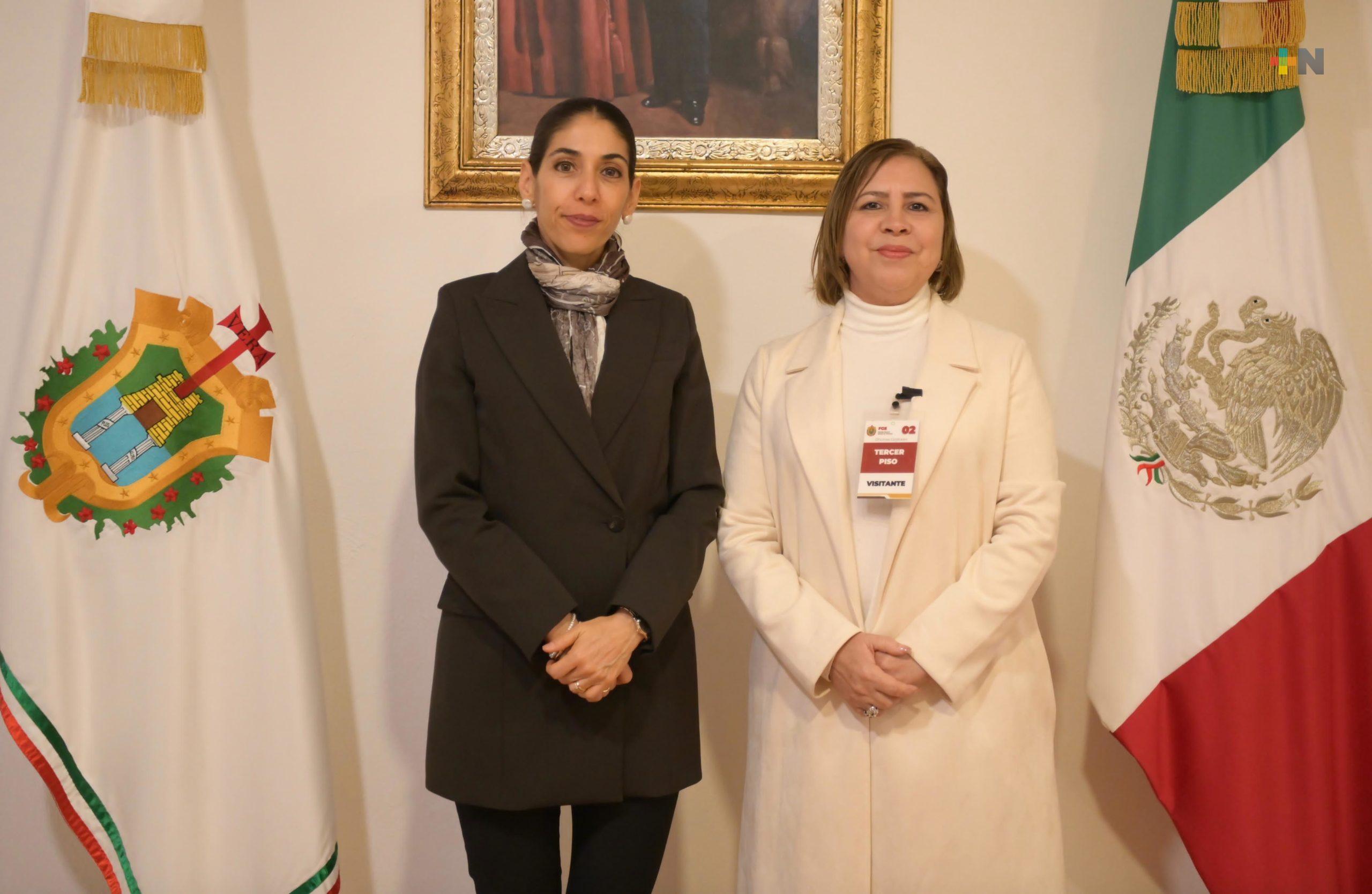 Fiscal general se reúne con alcaldesa de Tamiahua