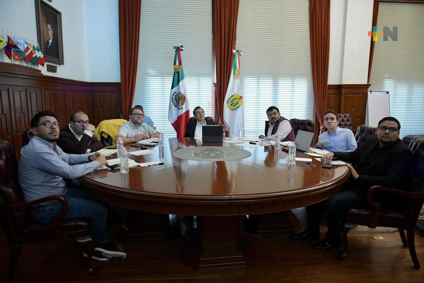 Cuitláhuac García revisa con Segob y SIOP, proyectos de infraestructura en la entidad