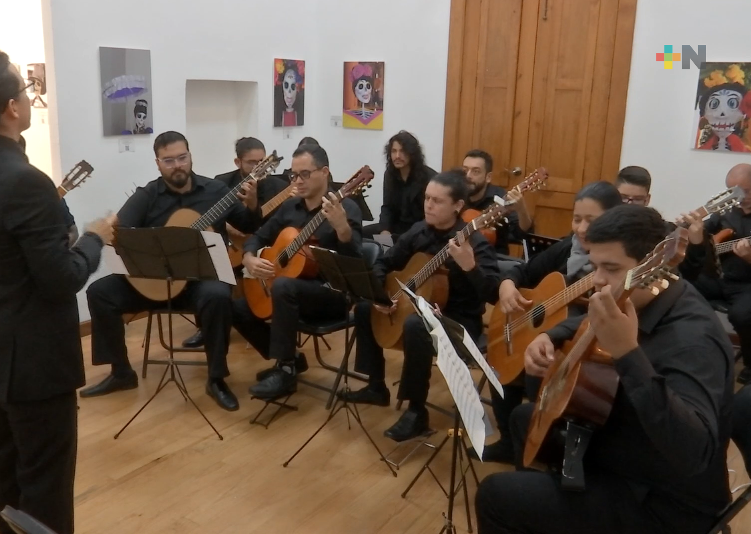 Se presenta Orquesta de Guitarras de Costa Rica en Xalapa