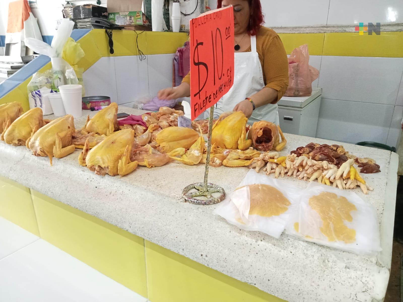 Ventas favorecidas de pollo en último mes del año en municipio de Veracruz