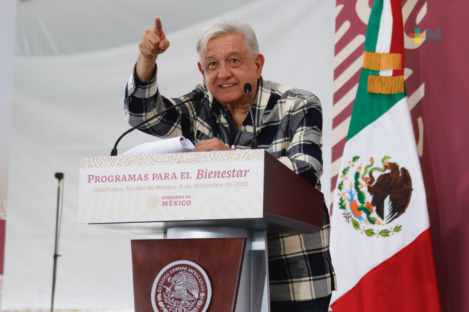Gobierno de la 4T promueve elevar a rango constitucional Programas para el Bienestar: AMLO