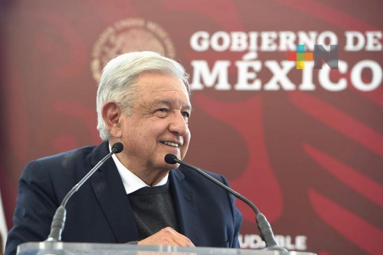 Presidente destaca fortaleza del peso mexicano previo a festejos de Año Nuevo