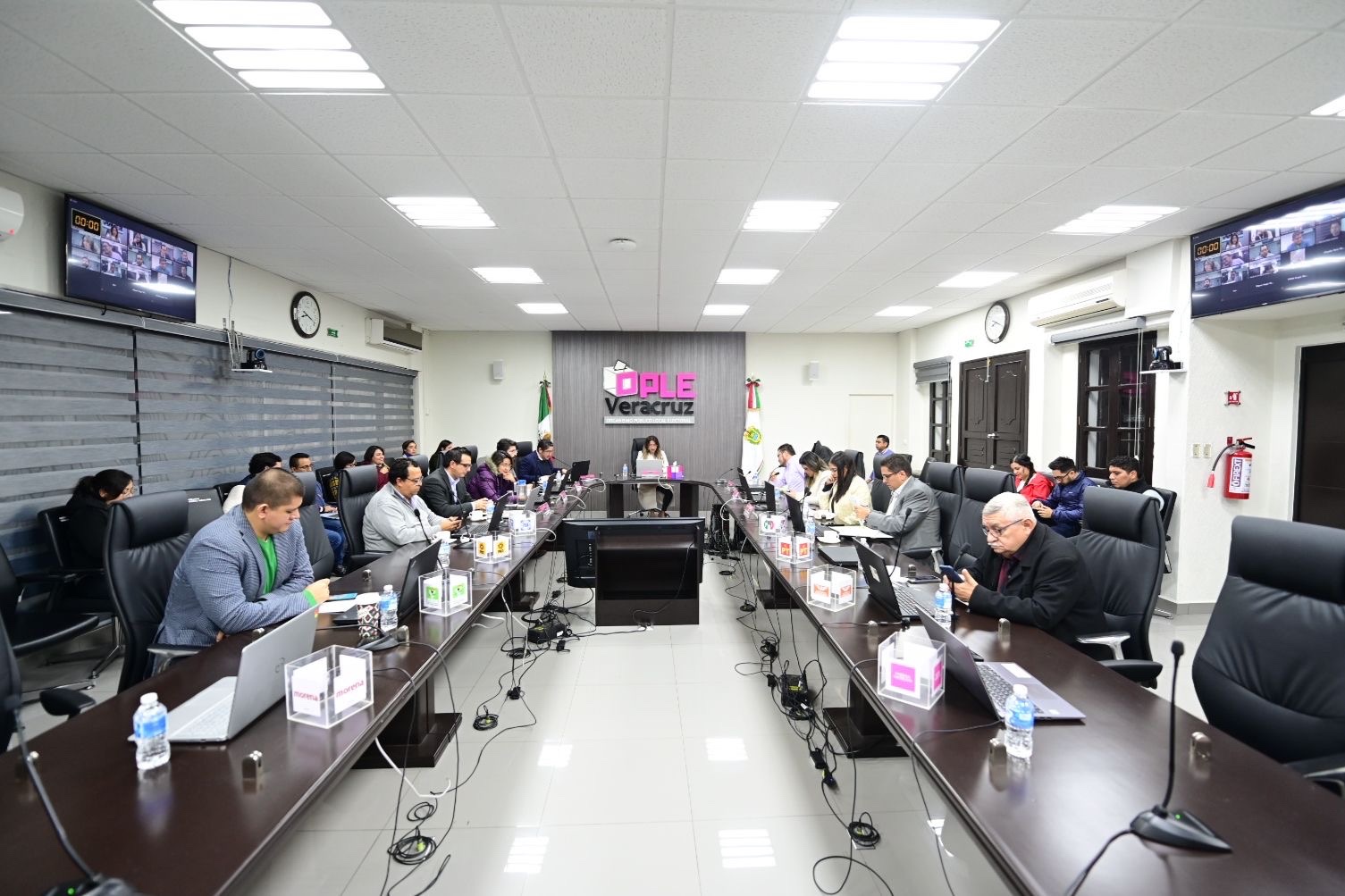 Publica OPLE Veracruz lista de aspirantes aprobados en examen para integrar consejos distritales