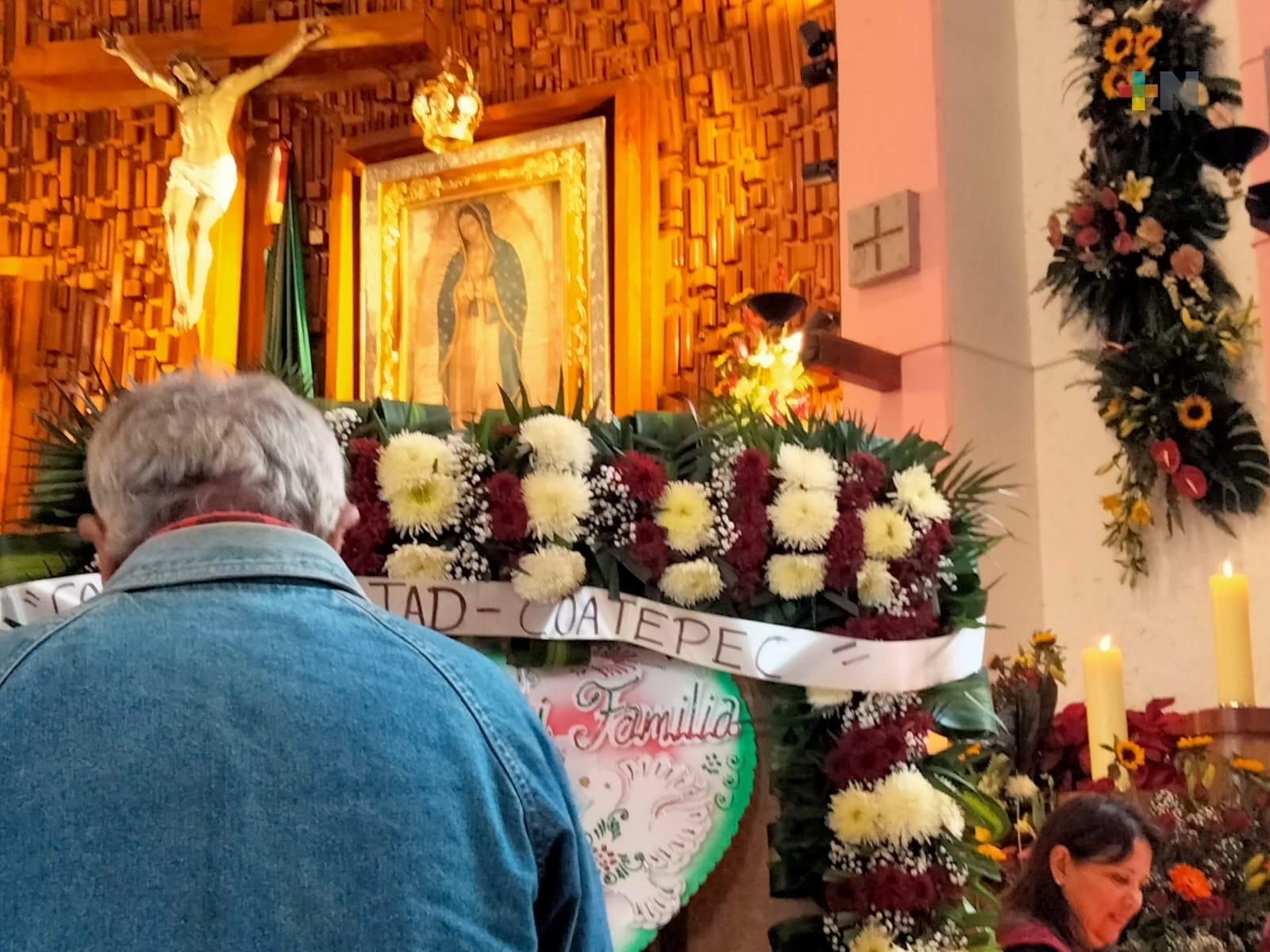Cientos de peregrinos llegan a la basílica Menor de El Dique en Xalapa