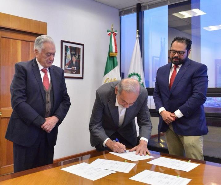 CFE firma alianza estratégica con grupo Carso