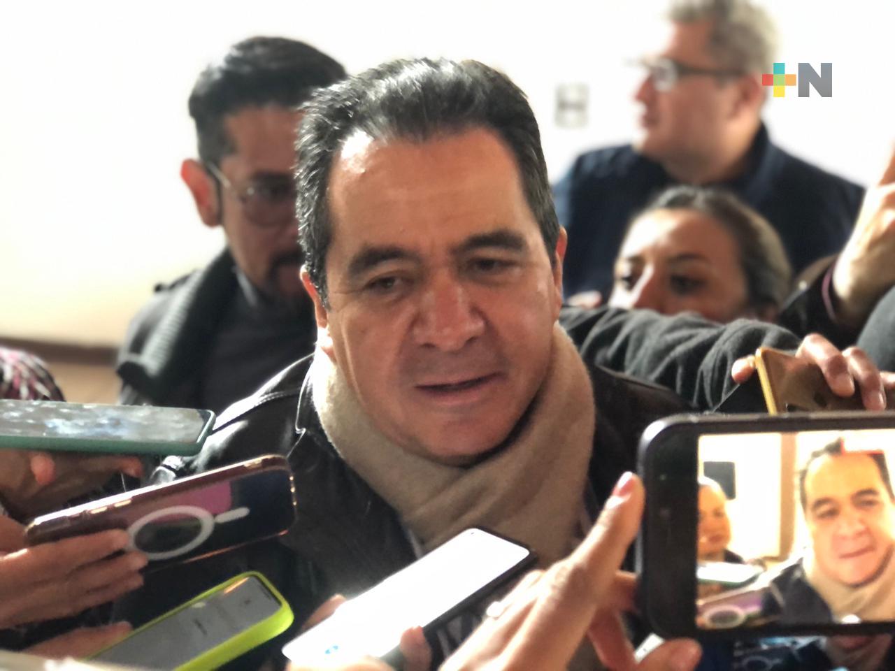 El 14 de diciembre pagarán aguinaldos a trabajadores estatales