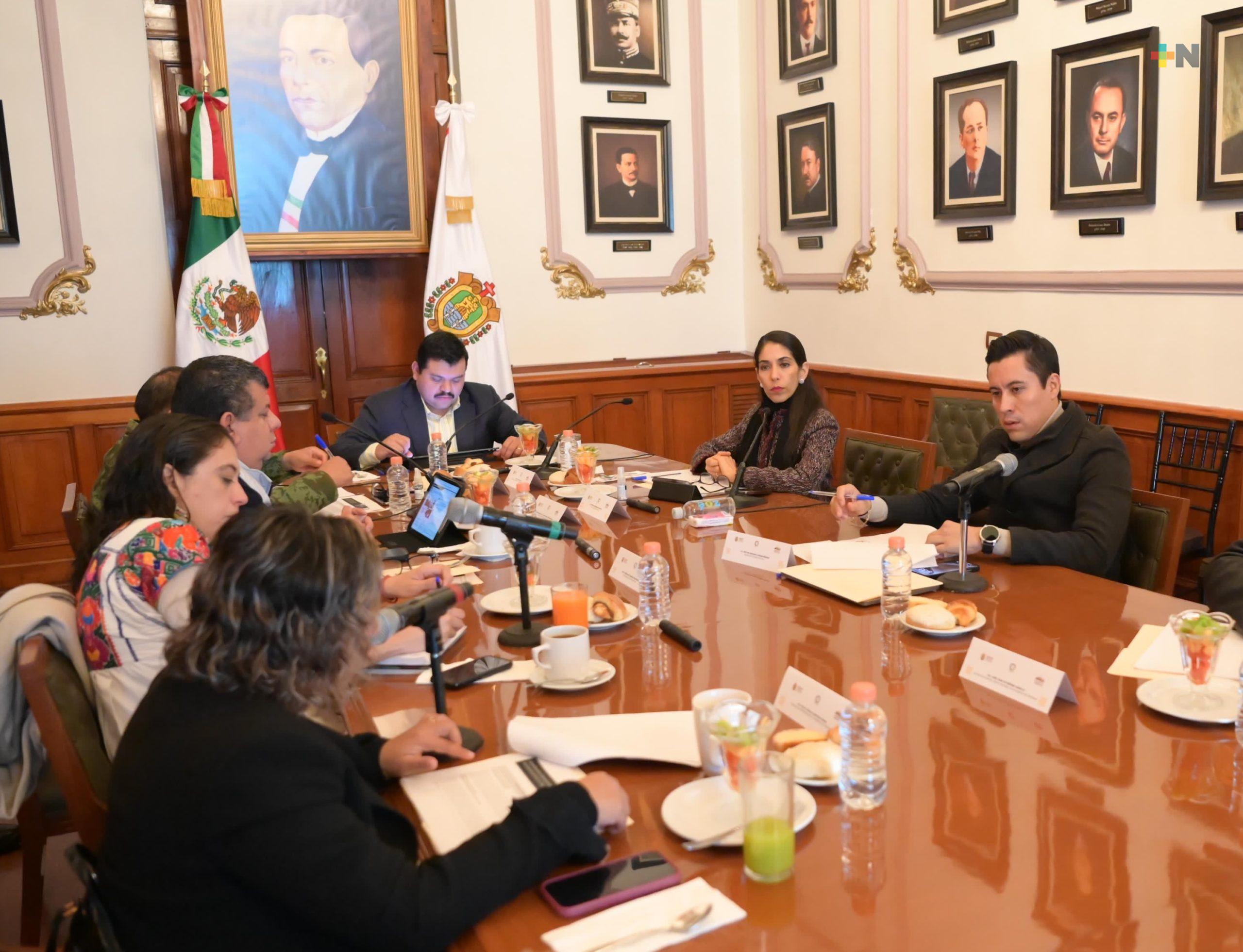 Sesiona Mesa de Coesconpaz en Palacio de Gobierno