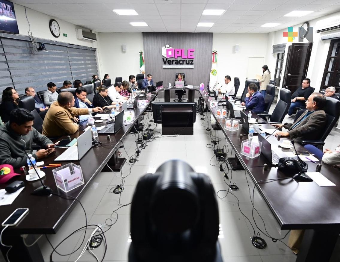 OPLE Veracruz aprueba folios de aspirantes que acceden al examen para integrar Consejos Distritales
