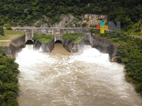 PC Estatal, Conagua y municipios coordinan monitoreo por desfogue programado de la presa Cerro de Oro en Oaxaca