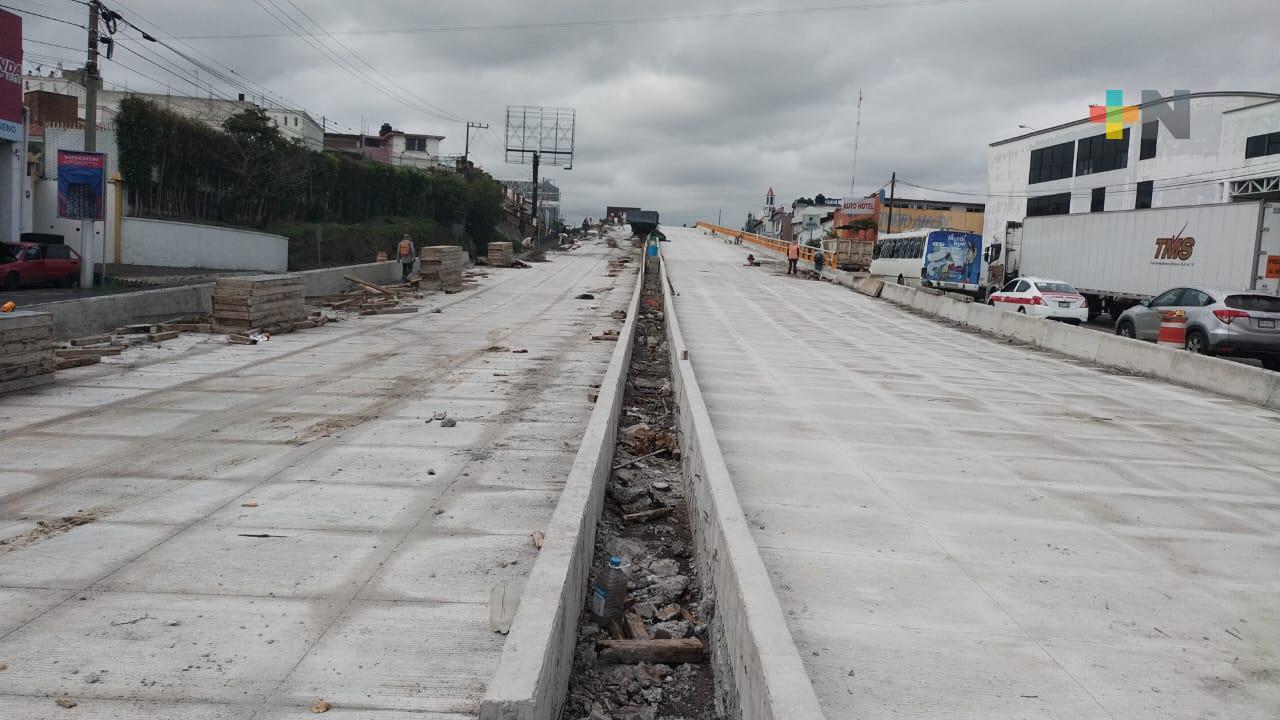 Avanza con celeridad obra de paso elevado Las Trancas en Xalapa