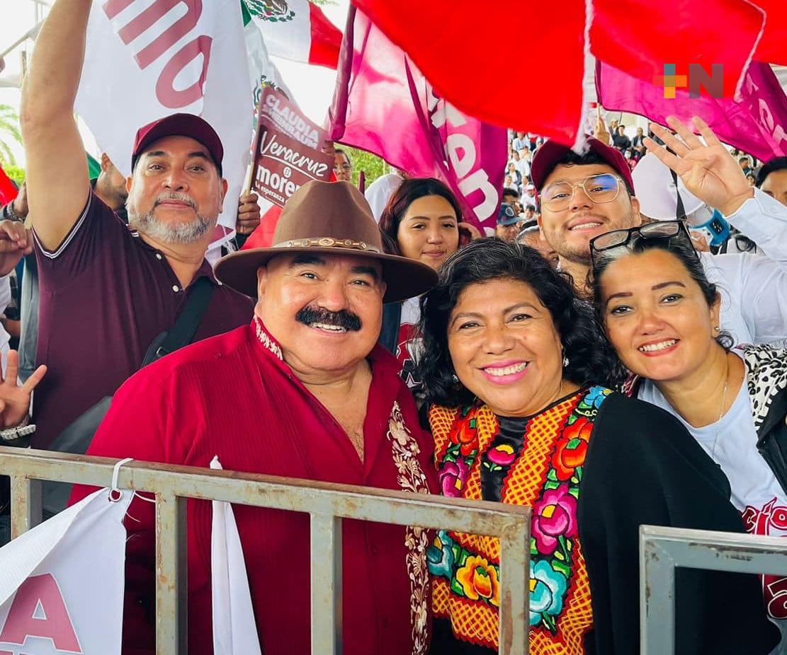 Exsecretario de Salud, Roberto Ramos, aspira a diputación federal por Coatzacoalcos